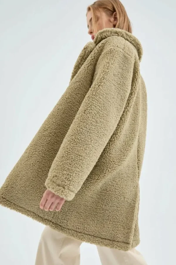 Abrigo corto de borreguito verde-COMPAÑIAFANTASTICA Outlet