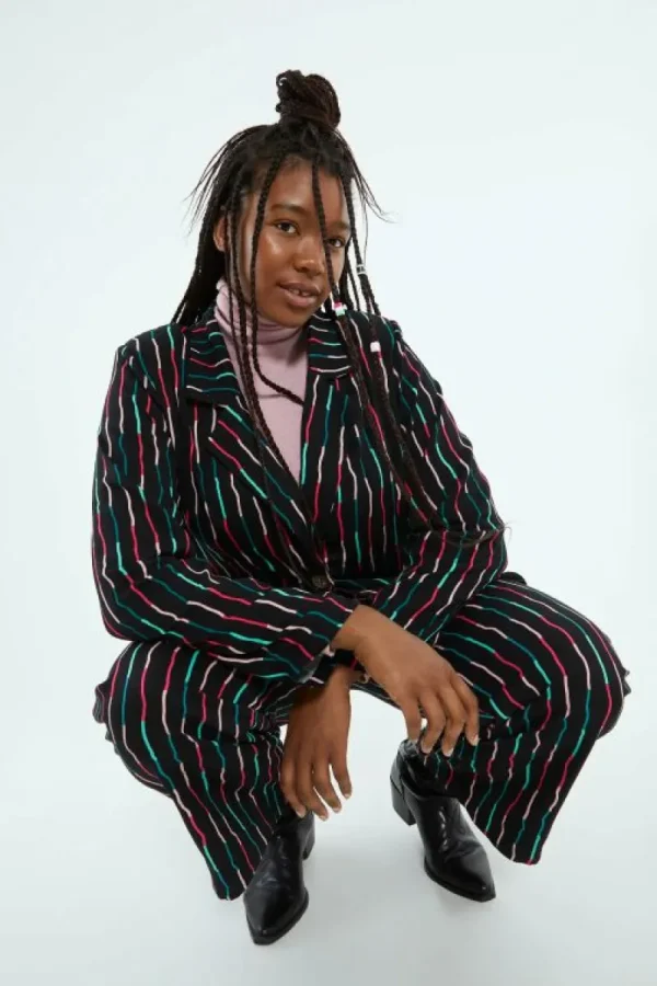 Blazer de traje con estampado de rayas negro-COMPAÑIAFANTASTICA Hot