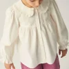 camisa_de_nia_con_cuello__2.webp Camisa de niña con cuello bobo blanca-MINI Discount