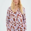 camisa_fluida_de_manga_la_4.webp Camisa fluida de manga larga con estampado floral-COMPAÑIAFANTASTICA Discount