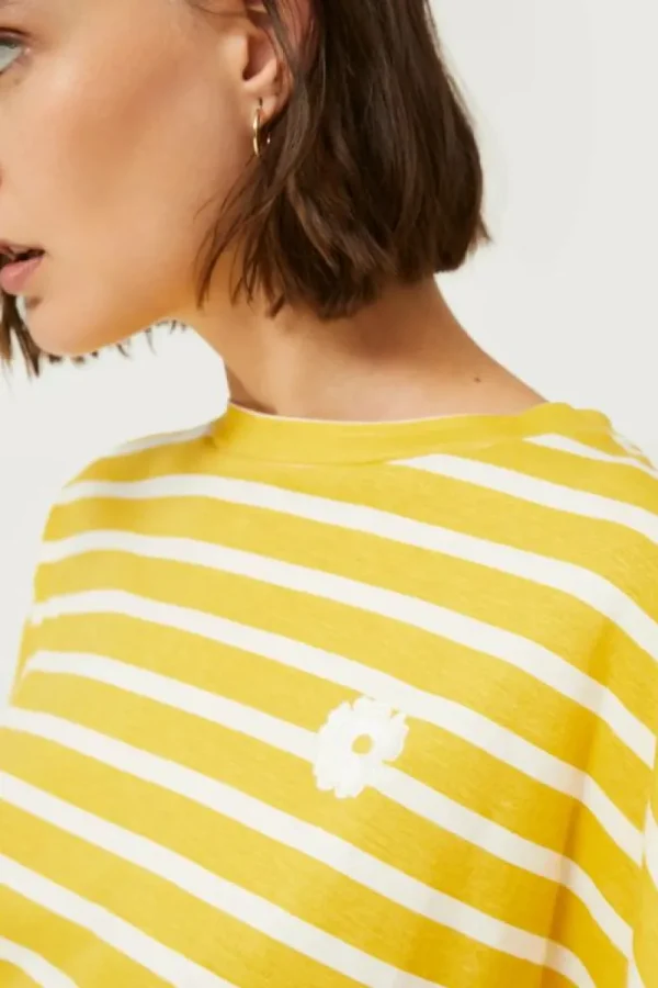 Camiseta de rayas con parche de flor amarilla-COMPAÑIAFANTASTICA Online