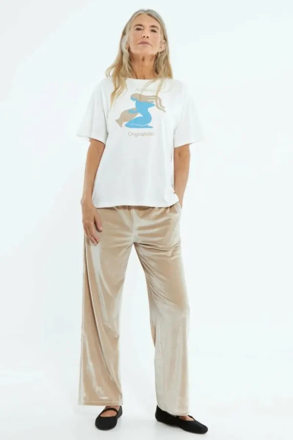 Camiseta del horoscópo Acuario | Astro Queen-COMPAÑIAFANTASTICA Flash Sale