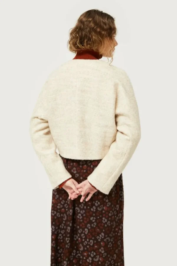chaqueta_cruzada_beige_4.webp Chaqueta cruzada beige-COMPAÑIAFANTASTICA Hot