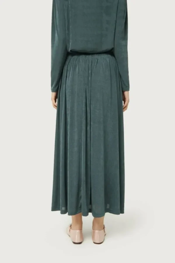 Falda midi acabado brillante gris-COMPAÑIAFANTASTICA New