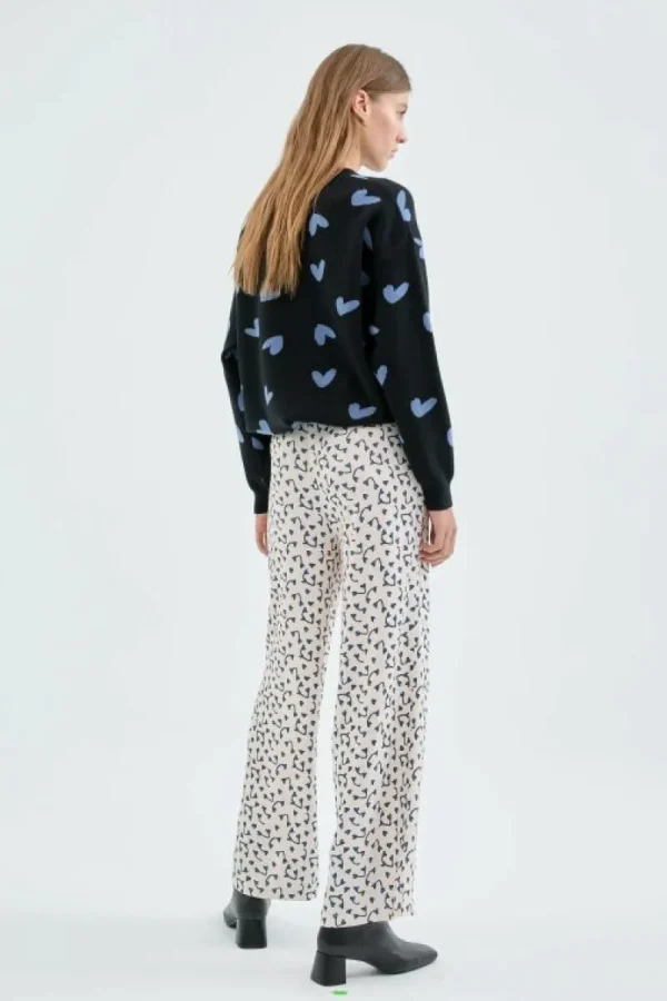 Pantalón largo recto con estampado de corazones-COMPAÑIAFANTASTICA Sale
