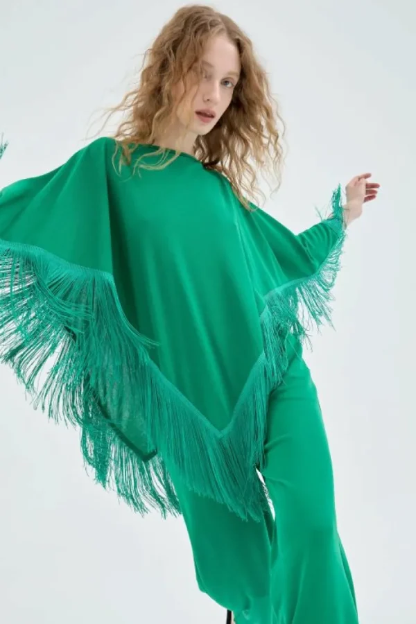 Poncho con flecos verde-COMPAÑIAFANTASTICA Hot
