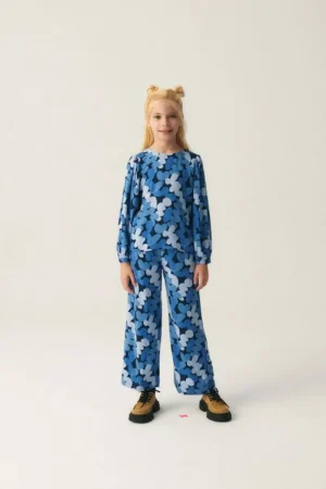 top_de_nia_con_manga_larg_0-1.webp Top de niña con manga larga y estampado abstracto azul-MINI Sale