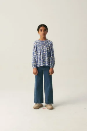 top_de_nia_de_manga_larga_0.webp Top de niña de manga larga con estampado de animales-MINI Best Sale