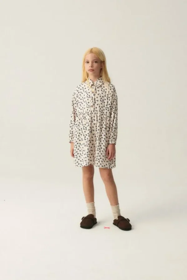 Vestido corto camisero de niña con estampado de corazones-MINI Online
