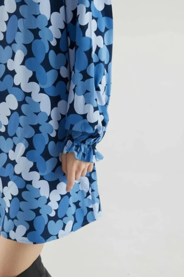 Vestido corto con manga larga y estampado abstracto azul-COMPAÑIAFANTASTICA Online