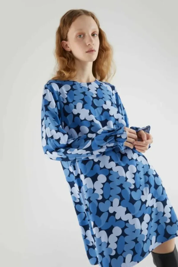 Vestido corto con manga larga y estampado abstracto azul-COMPAÑIAFANTASTICA Online