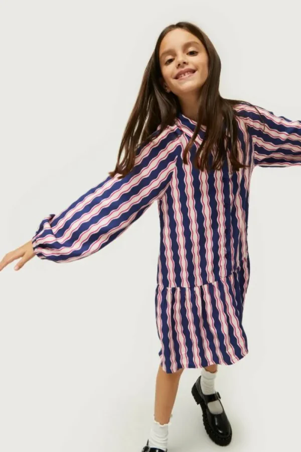 vestido_corto_de_nia_esta_3-8.webp Vestido corto de niña estampado de rayas Serpentina-MINI Online