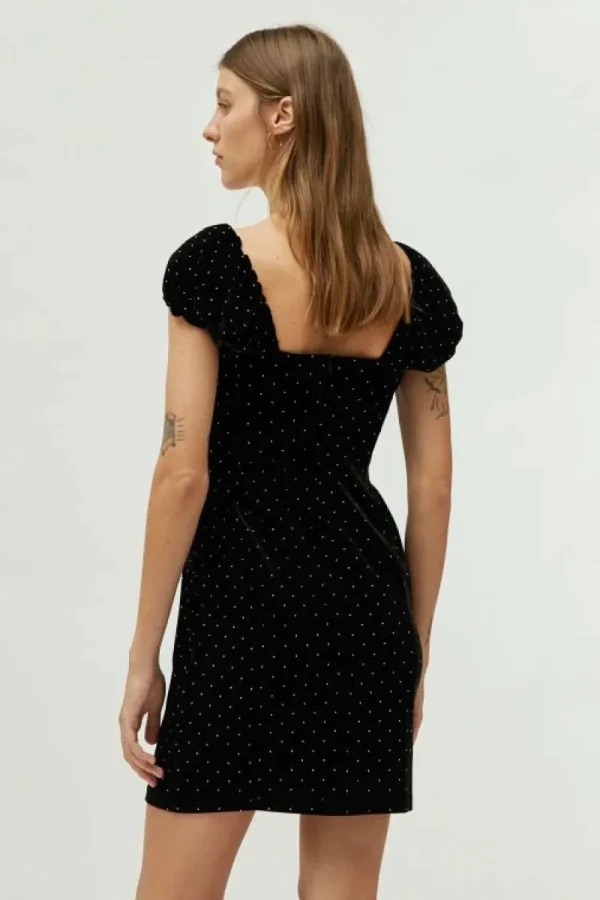 vestido_corto_de_terciope_4.webp Vestido corto de terciopelo negro-COMPAÑIAFANTASTICA Outlet