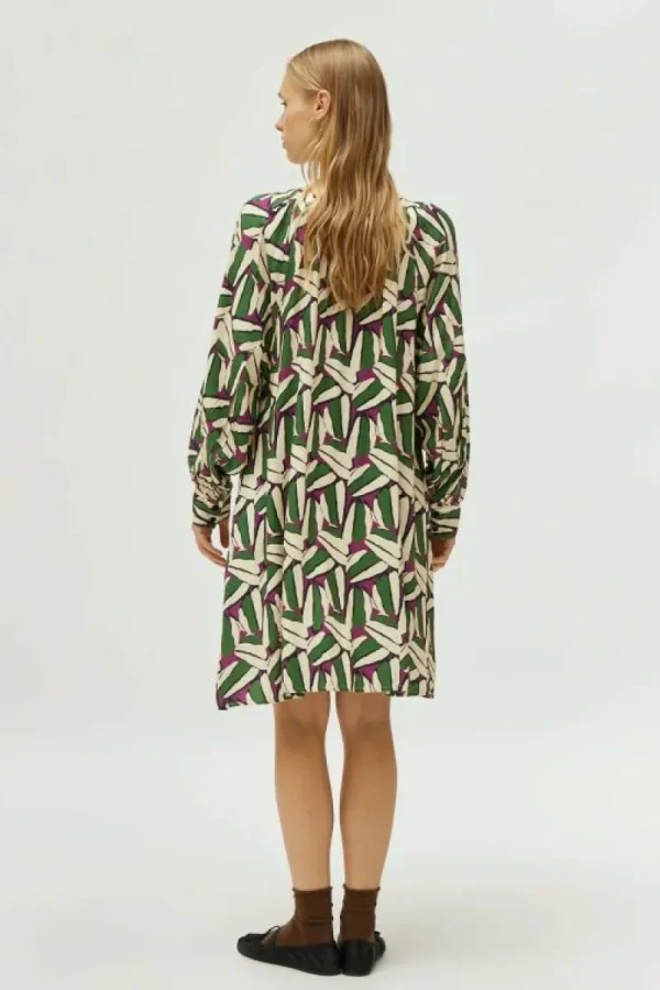 vestido_corto_estampado_g_2.webp Vestido corto estampado geométrico verde-COMPAÑIAFANTASTICA New