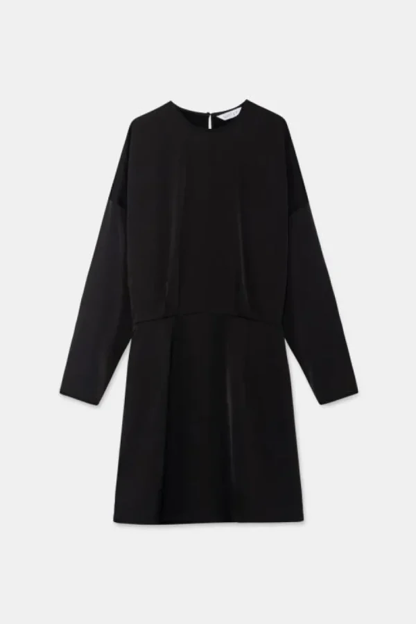 vestido_corto_satinado_co_1.webp Vestido corto satinado con manga larga negro-COMPAÑIAFANTASTICA Hot