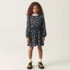 Vestido de niña en viscosa LENZING™ ECOVERO™ con estampado floral azul-MINI Outlet