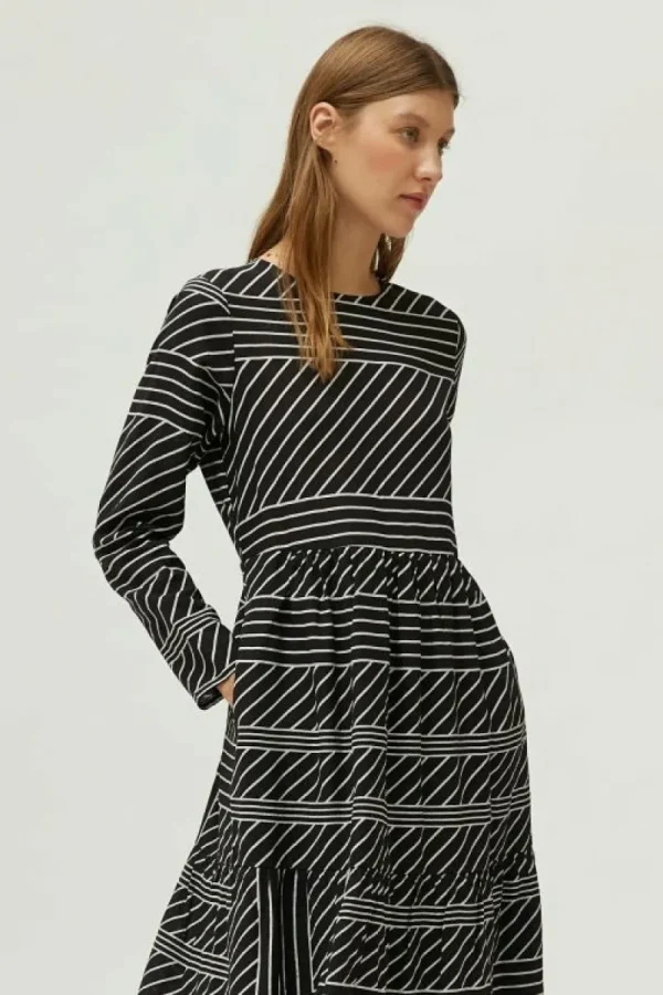 Vestido midi estampado de rayas negro-COMPAÑIAFANTASTICA Discount